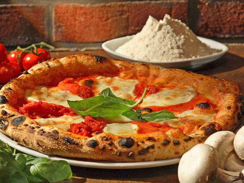Margherita Italian Pizza