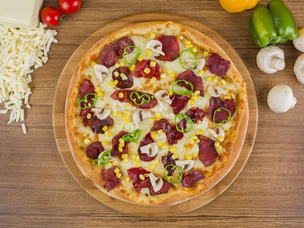 Pastrami Pizza