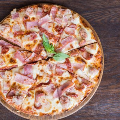 Italian Smoked Turkish Pizza