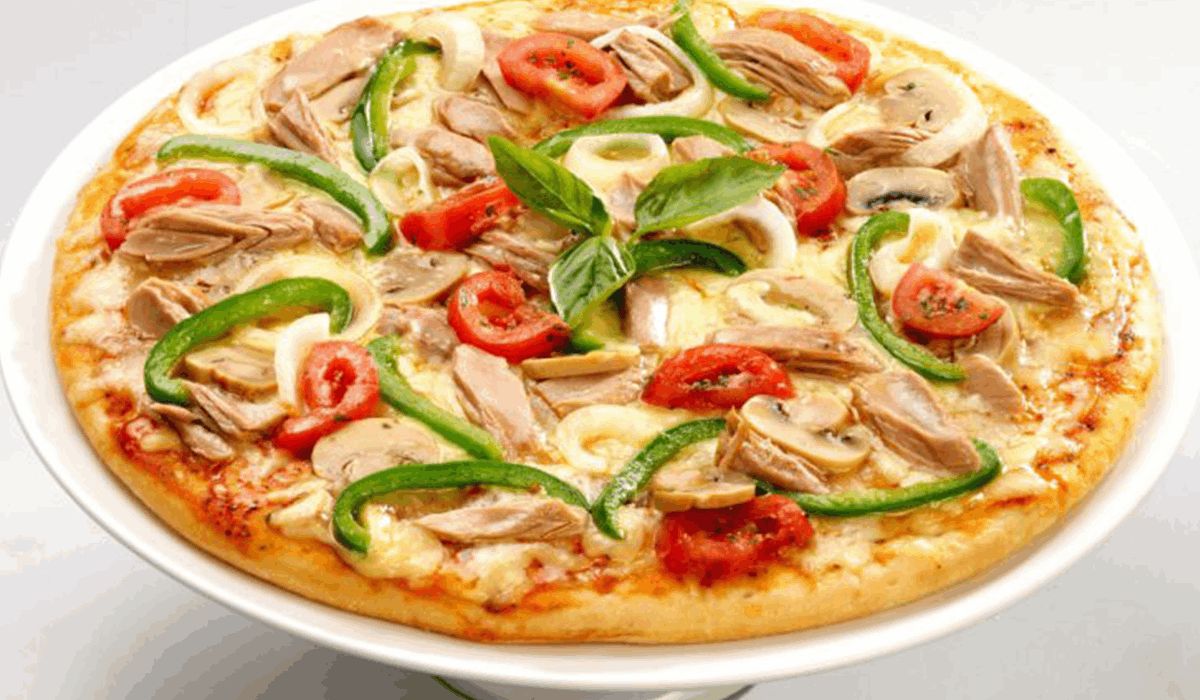 Oriental Tuna Pizza