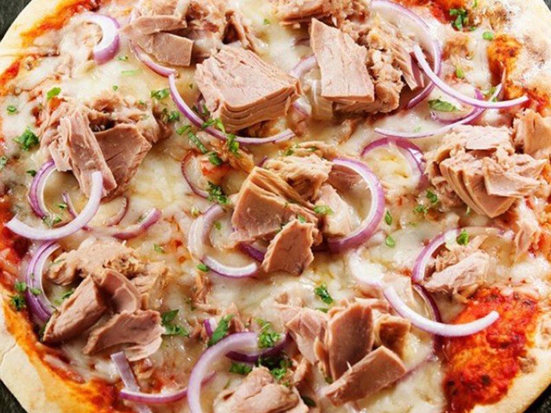 Tuna Pizza