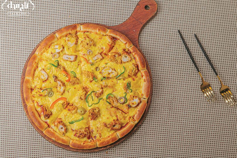 Shish Tawook Pizza
