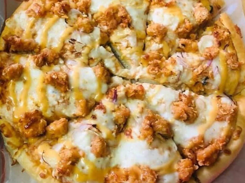 Fried Chicken Pizza