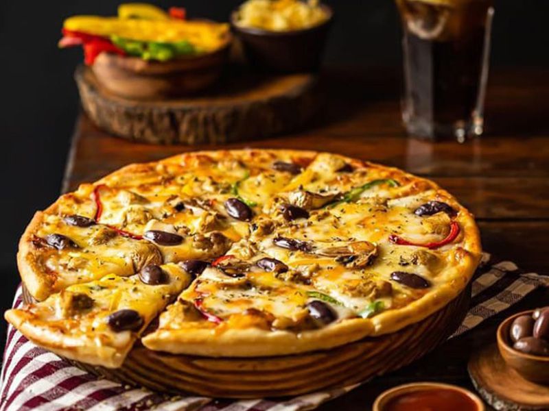 Salmon Italian Pizza