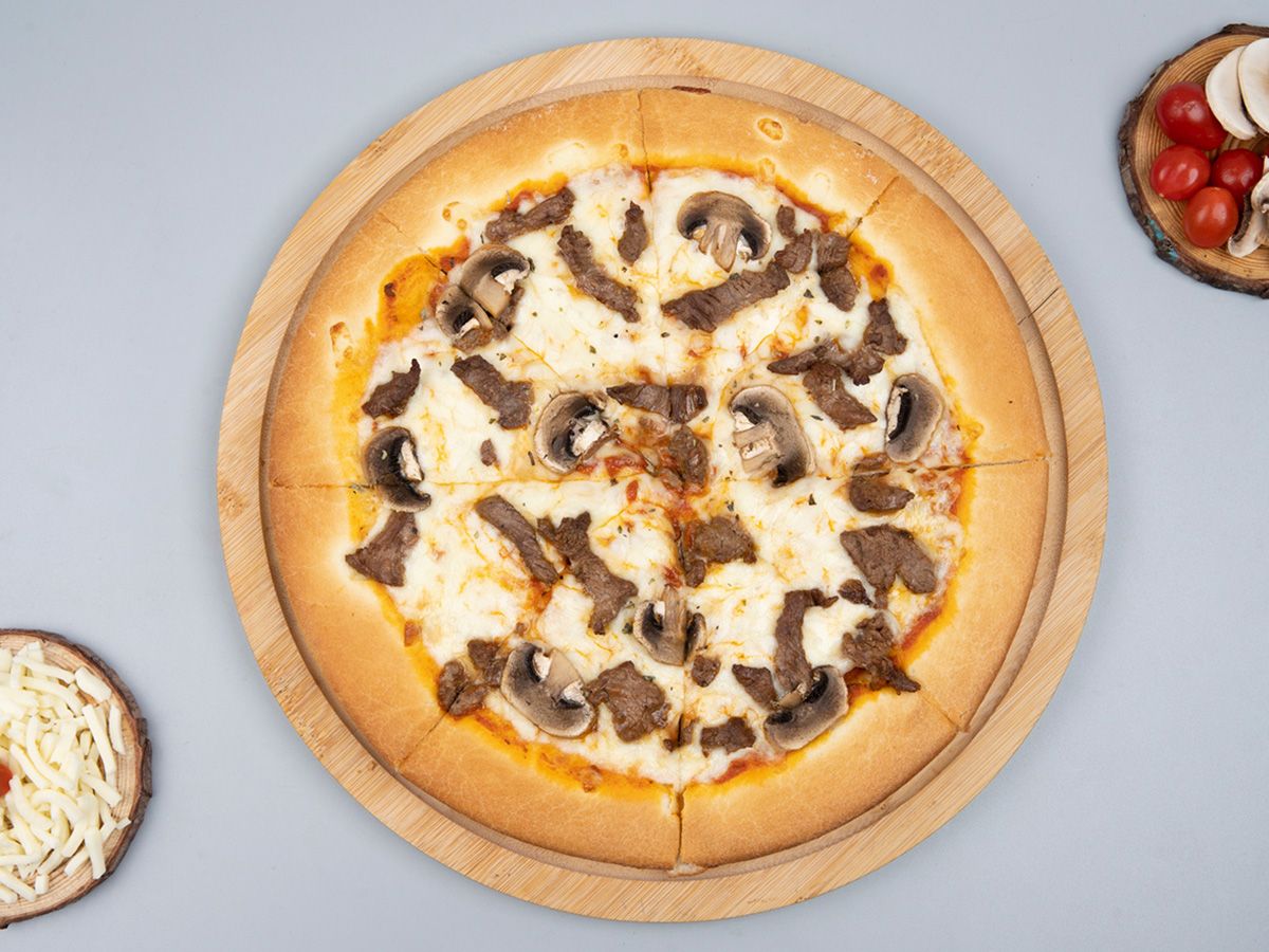 Burger pizza