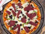 Large Pastrami Pizza