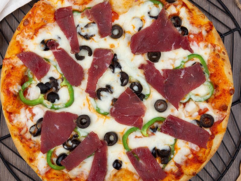 Pastrami Pizza