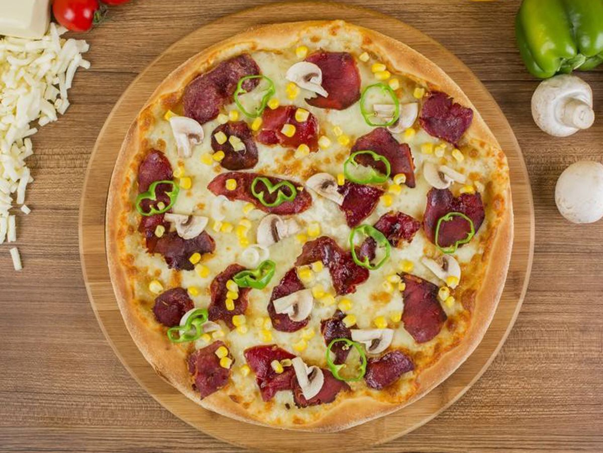 Pastrami Italian Pizza
