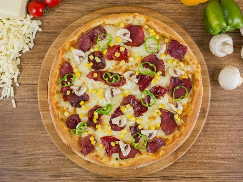 Pastrami Pizza