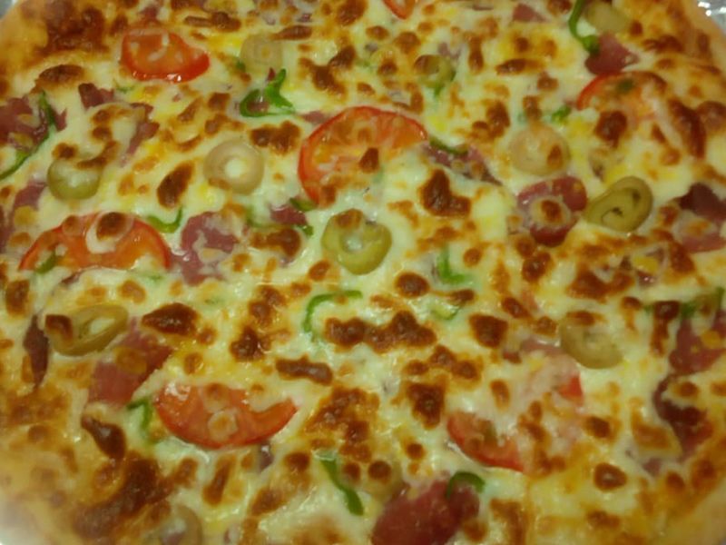 Pastrami Pizza