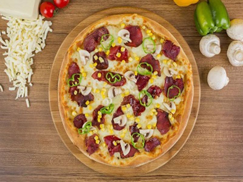 Pastrami Pizza