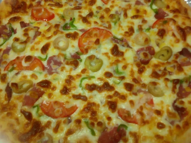 Pastrami Pizza