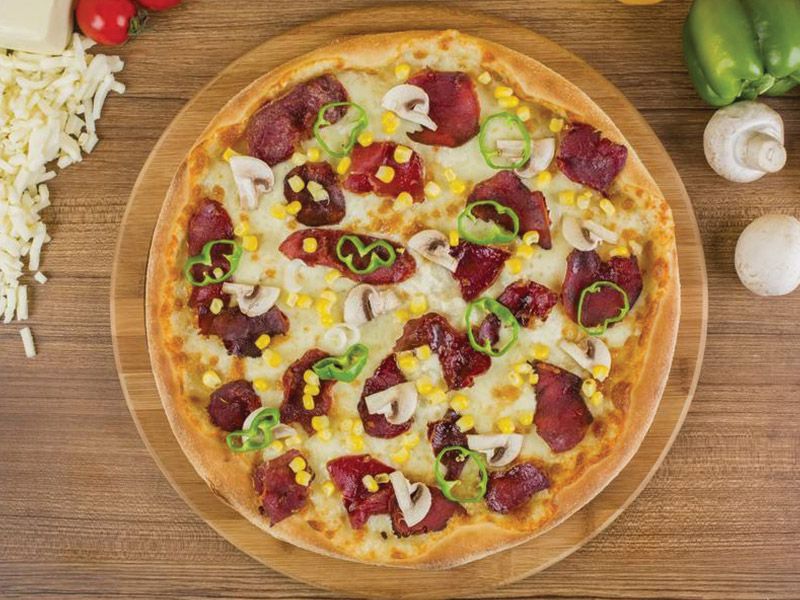 Large Pastrami Pizza