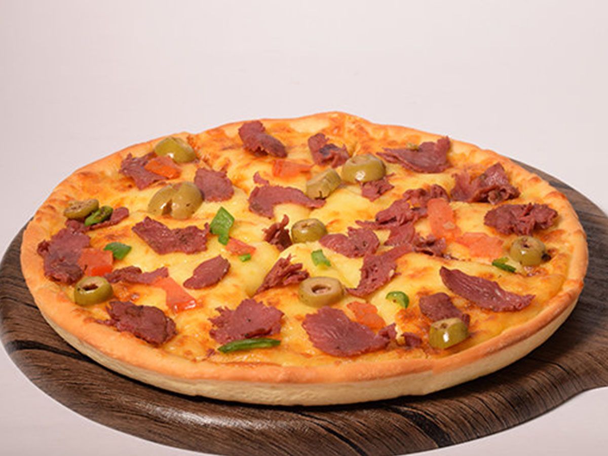 Pastrami Pizza