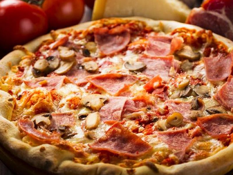 Pastrami Pizza