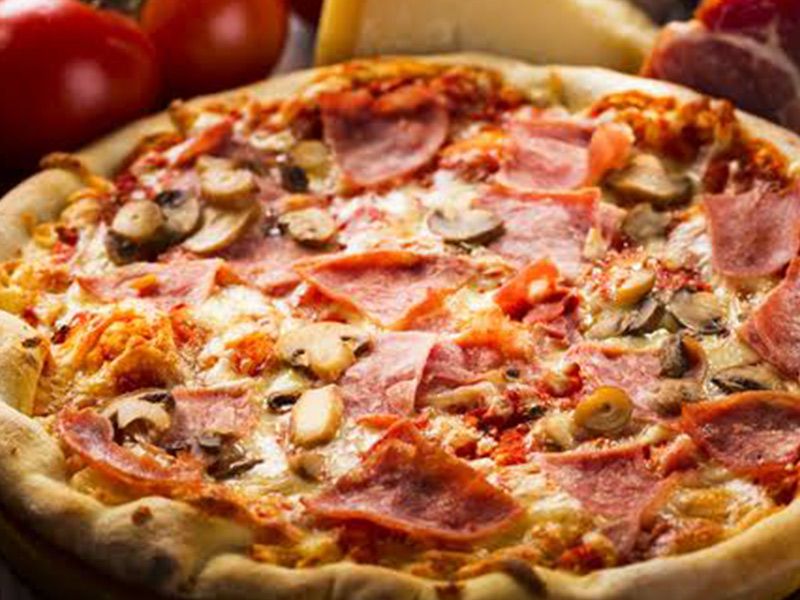 Pastrami Italian Pizza