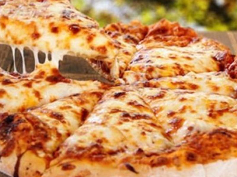 Corned Beef Oriental Pizza