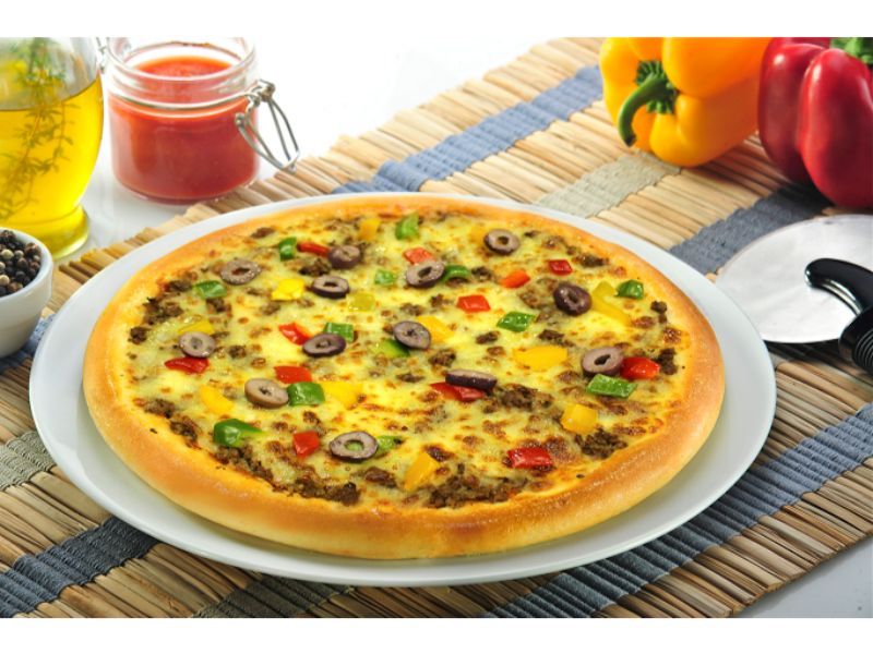 Bolognese Pizza