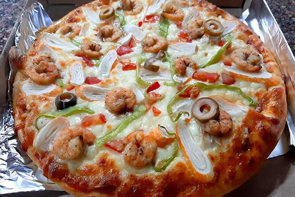 Pizzania Pizza