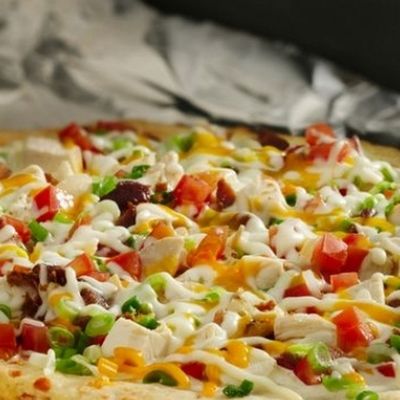 Italian chicken ranch pizza