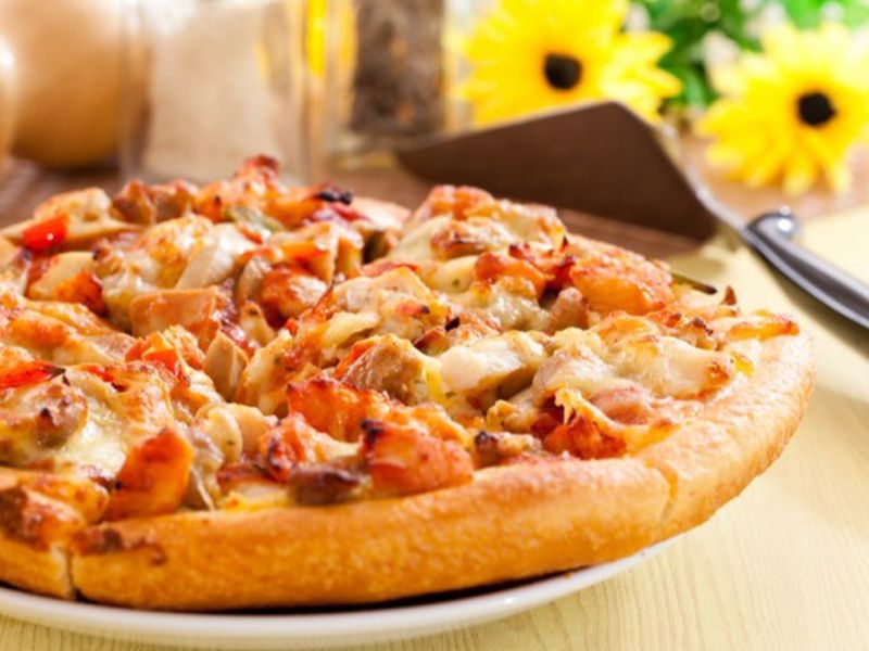 large chicken BBQ pizza