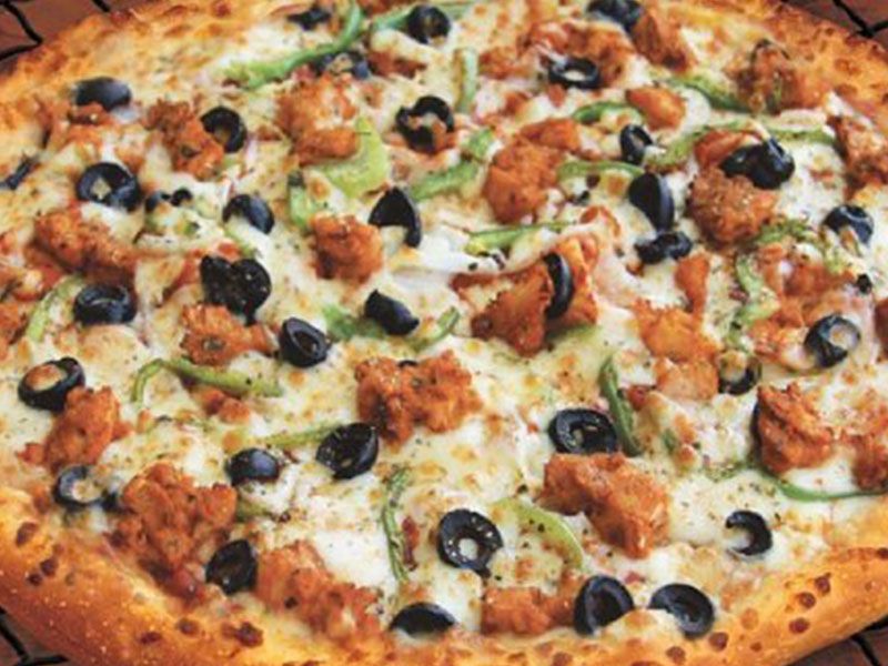 Tix Mix Chicken Pizza