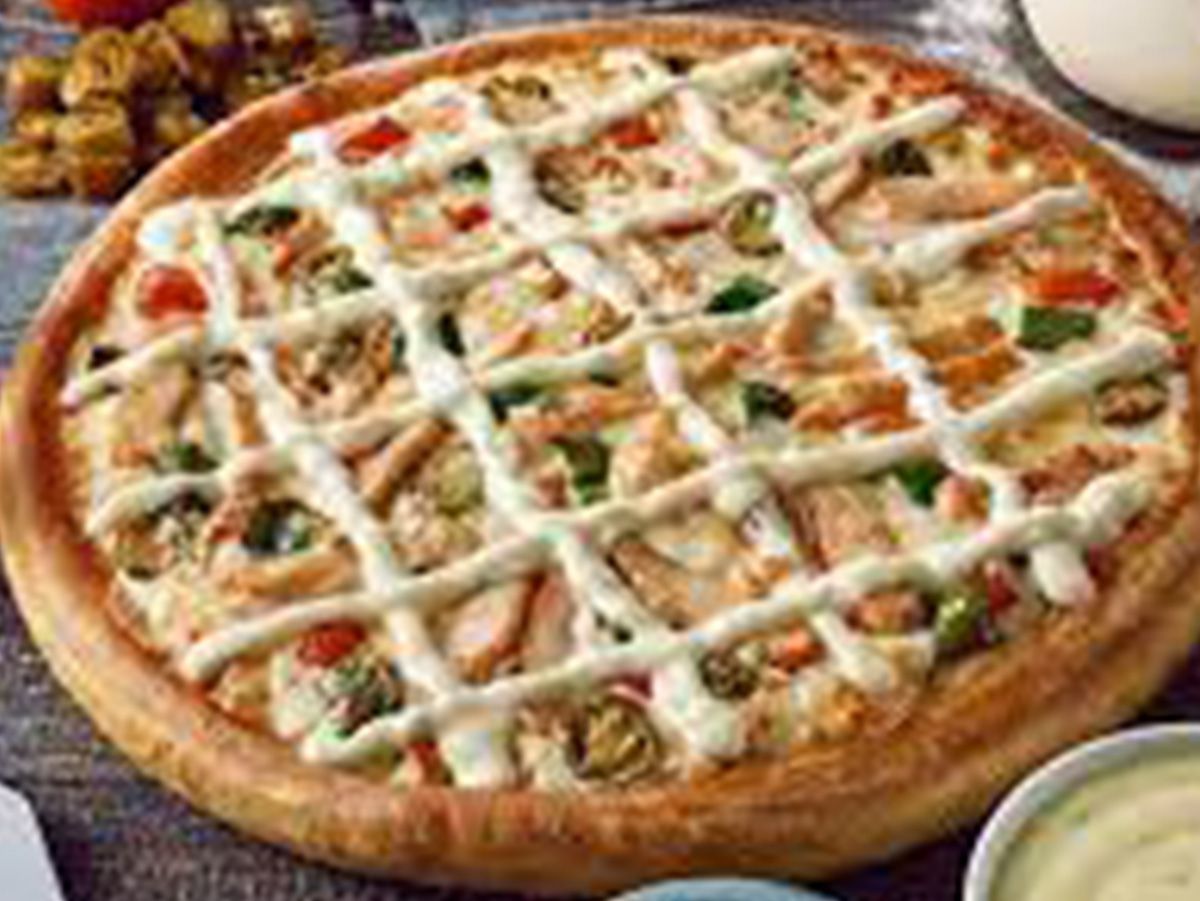 Chicken ranch pizza