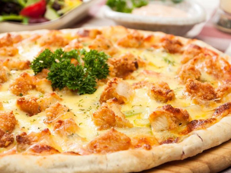 Chicken With Roquefort Cheese Pizza