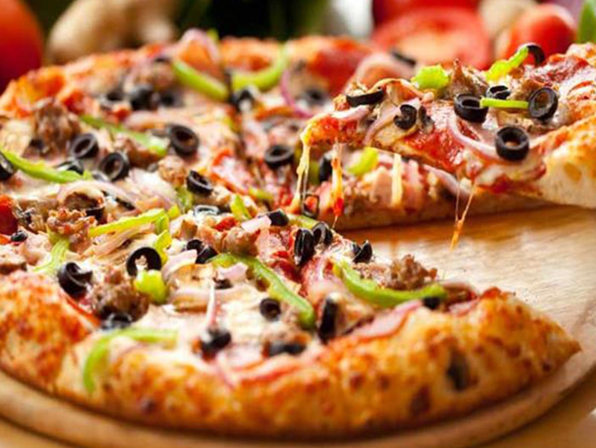 Chicken Supreme Pizza