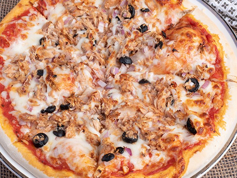 Tuna Pizza