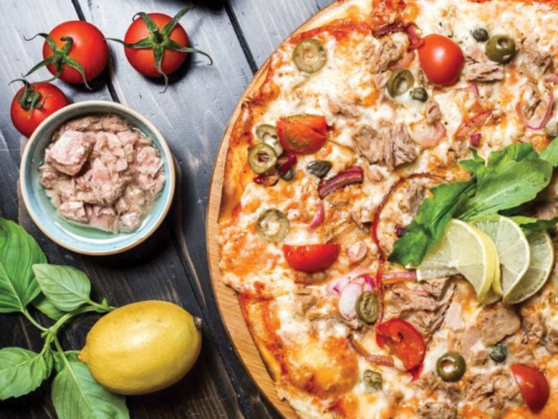 Tuna Pizza
