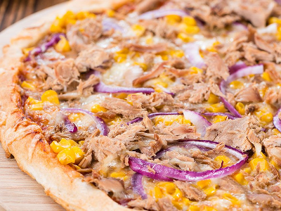 Shredded Tuna Italian Pizza
