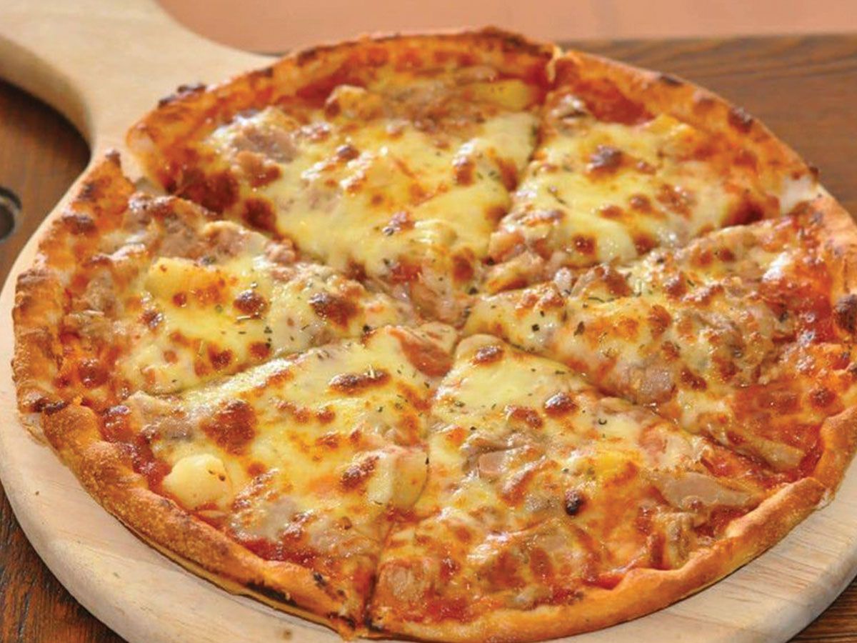 Tuna Pizza