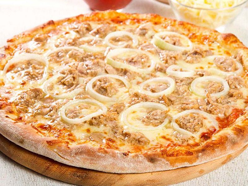 Tuna Pizza