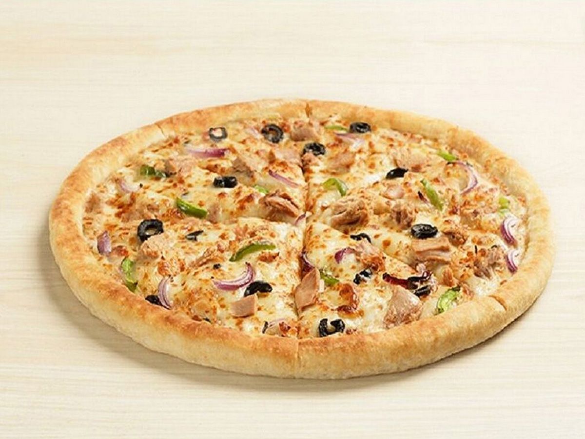 Tuna Pizza
