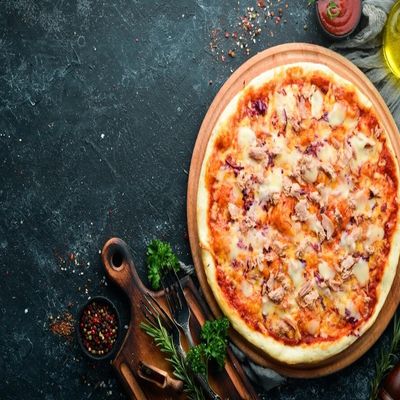 Tuna Pizza