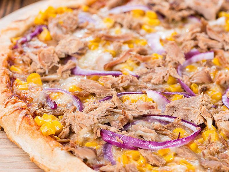 Tuna Pizza
