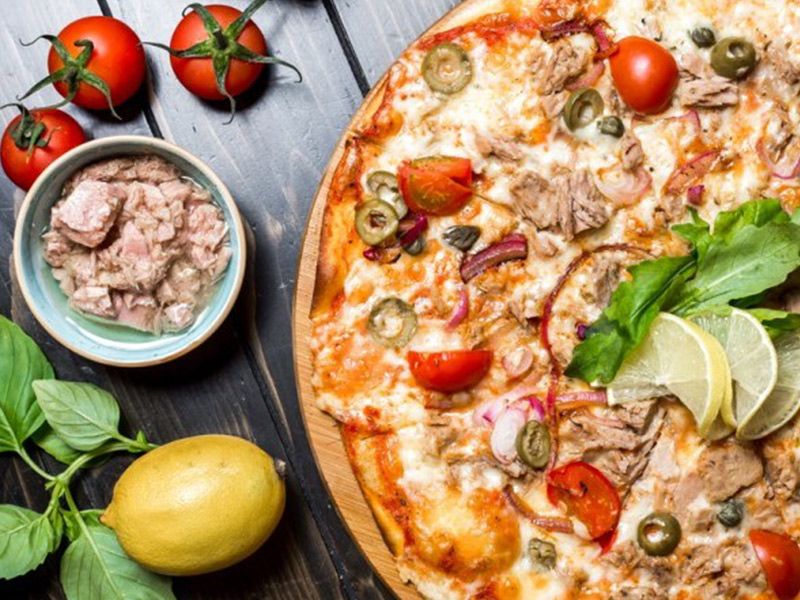 Tuna Pizza