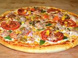 Tuna Pizza