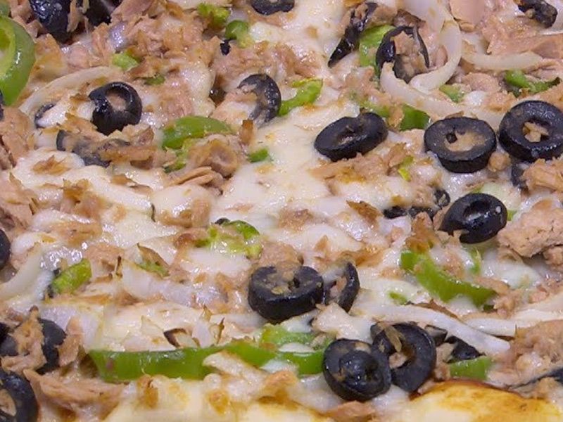 Tuna Oriental Pizza