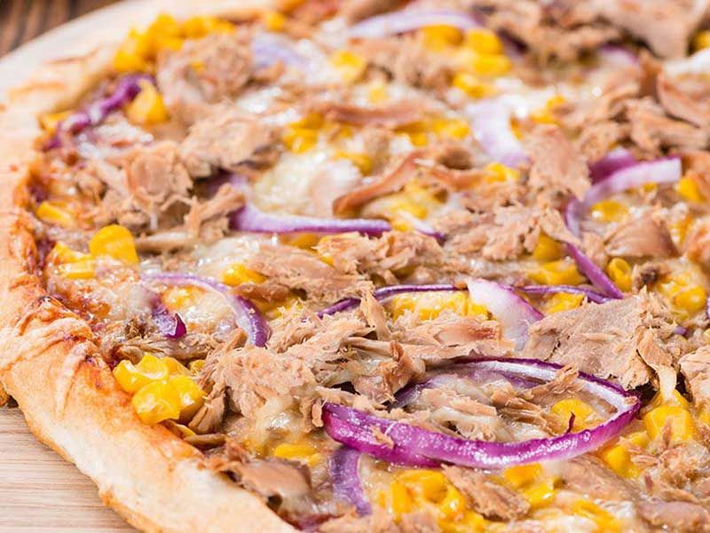Tuna Pizza