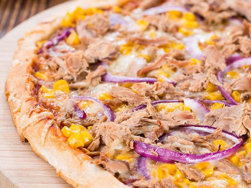 Tuna Pizza