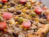 Tuna Chunks Pizza