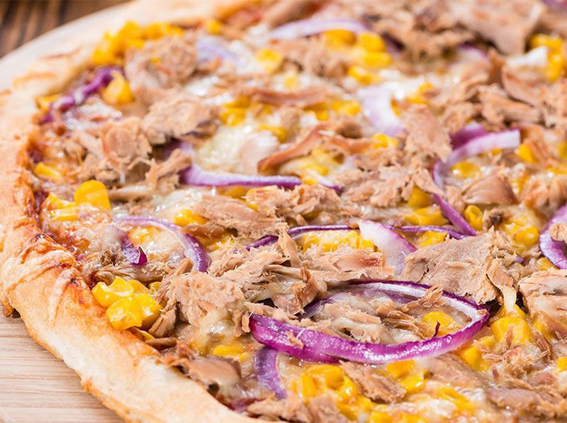 Tuna Pizza
