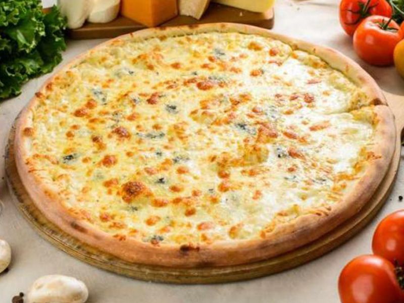 Triple Cheese Lovers Pizza
