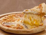 cheddar cheese italian pizza