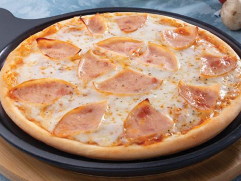 Turkey pizza