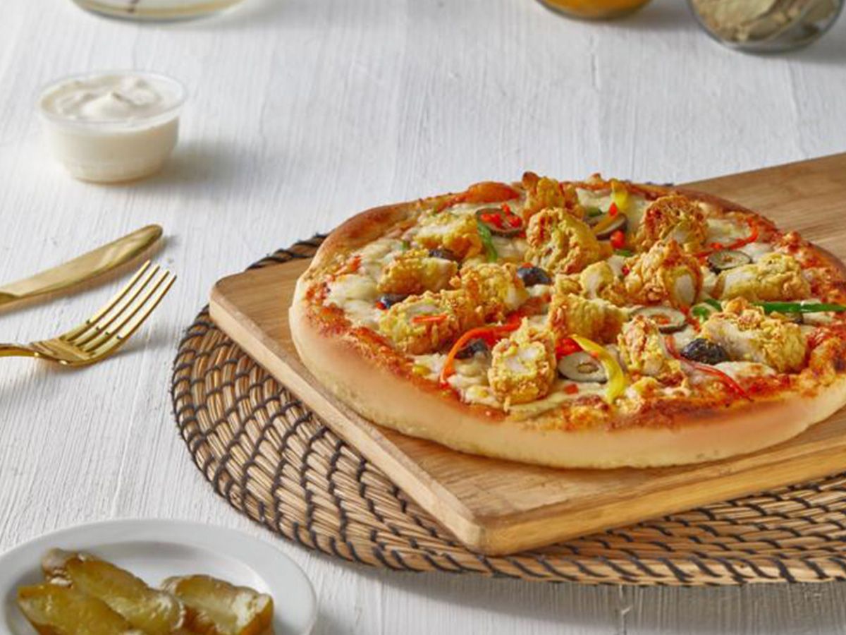 Crispy chicken pizza
