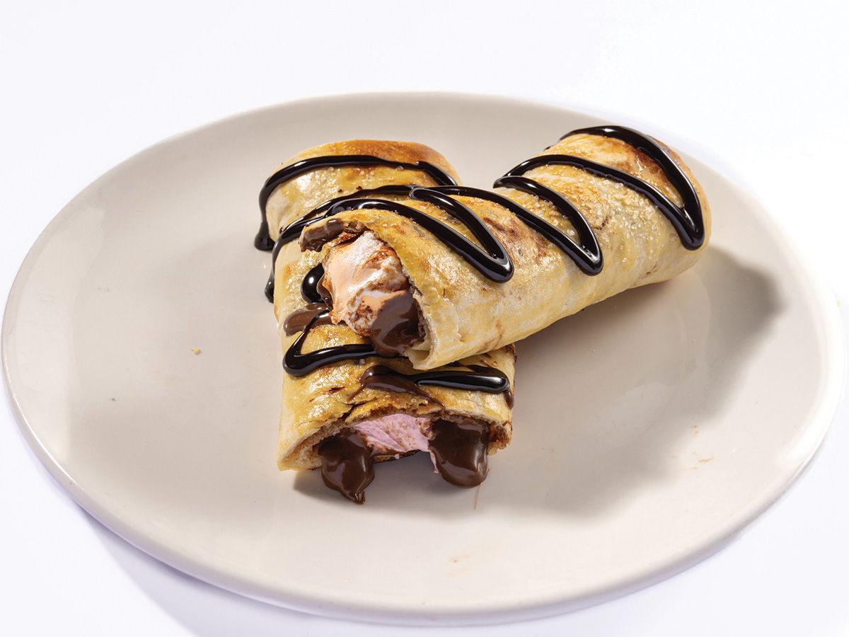 Nutella Marshmallow Pizza Roll