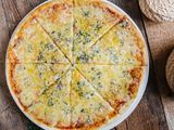Roquefort Cheese Pizza